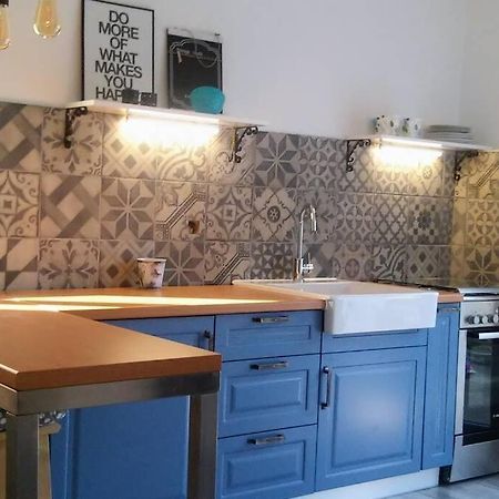 Kati 1 Apartman Sveti Filip i Jakov Kültér fotó